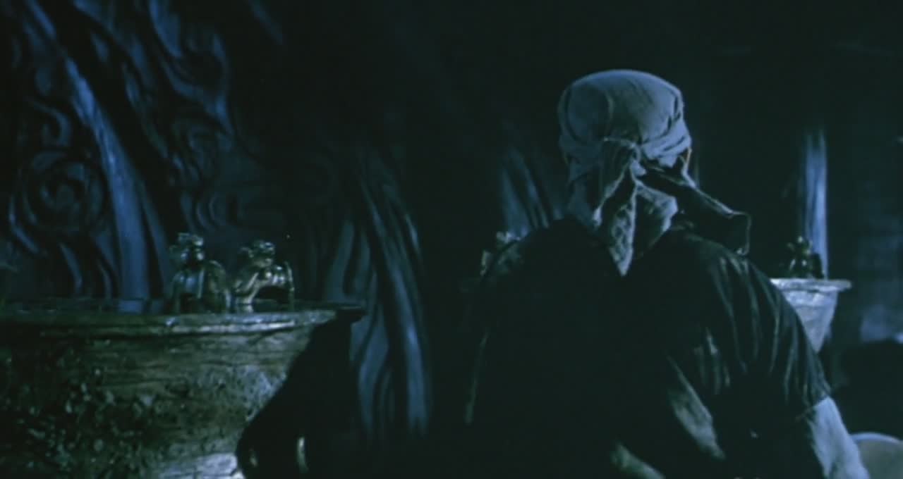 奇幻电影里探险 交换人生重返20岁