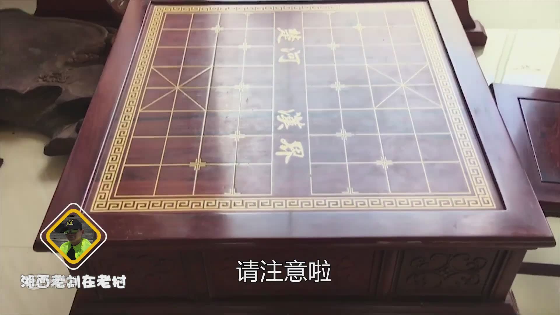 欢迎来到湘西老刘在老挝的直播间