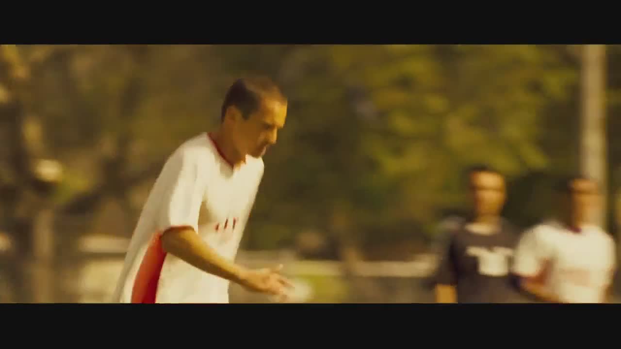 高燃体育电影 见证平凡到巨星之路