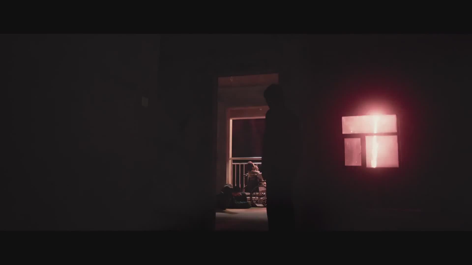 合家欢喜剧，欢乐笑哈哈！