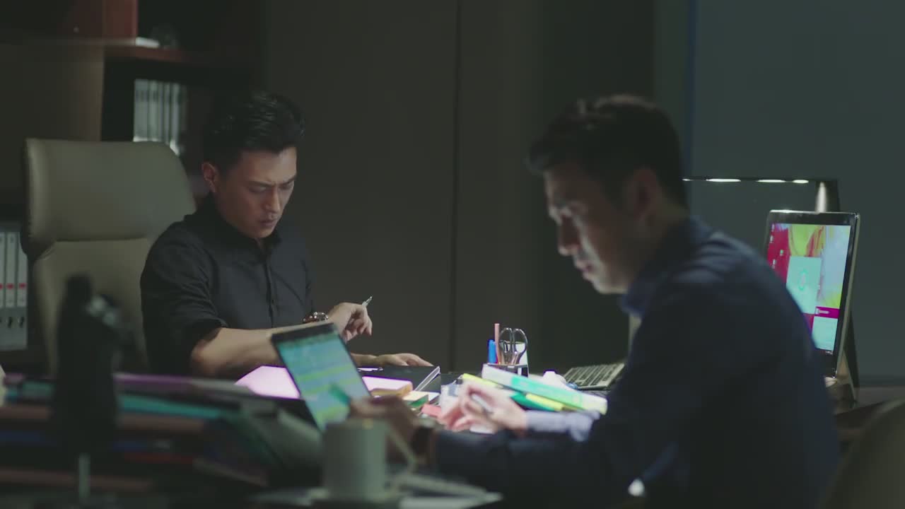 我的前半生, 靳东马伊琍袁泉三人纠葛